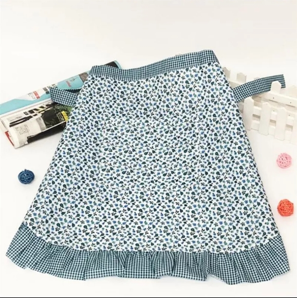 Ladies Half Apron. - Picture 5 of 6